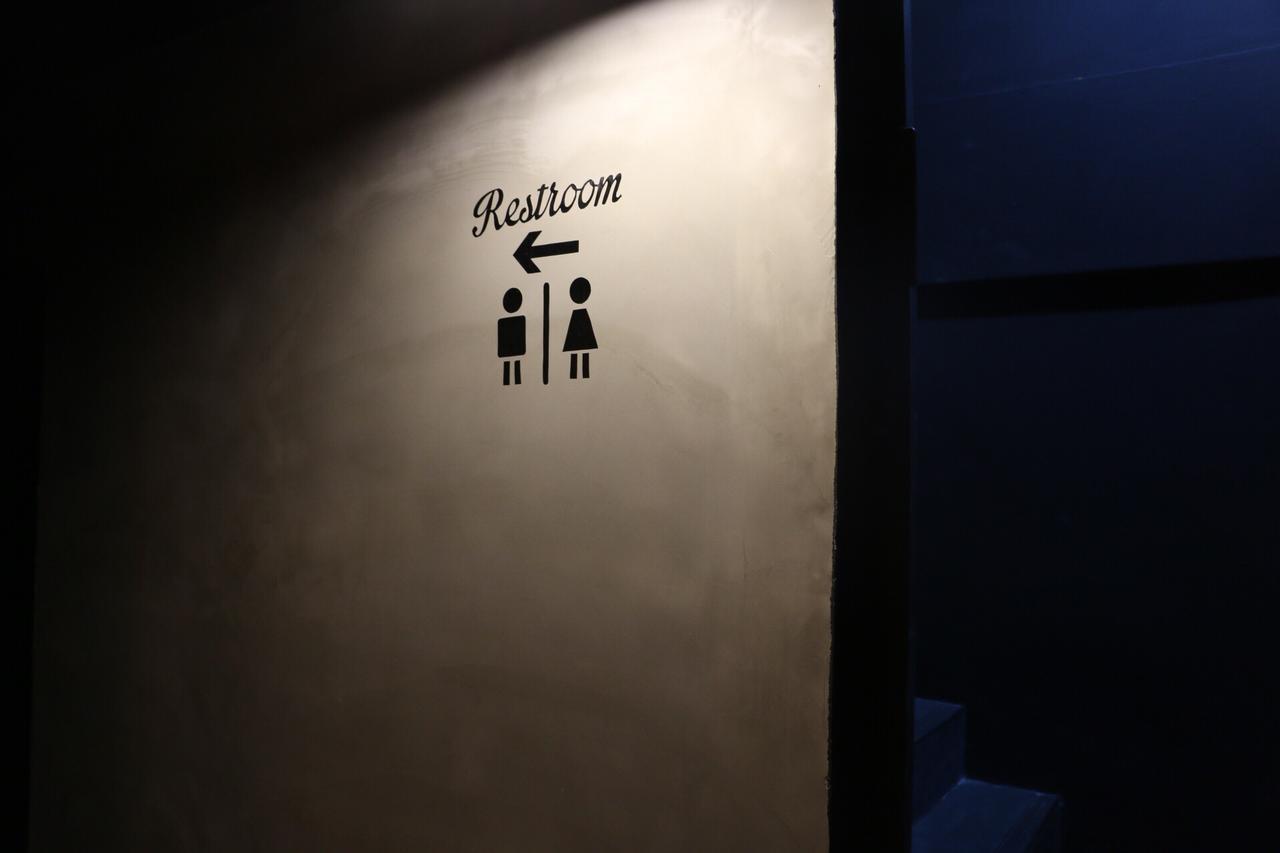 بيت شباب Rest At Ekkamai بانكوك المظهر الخارجي الصورة